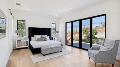 DERCHI WINDOW AND DOOR